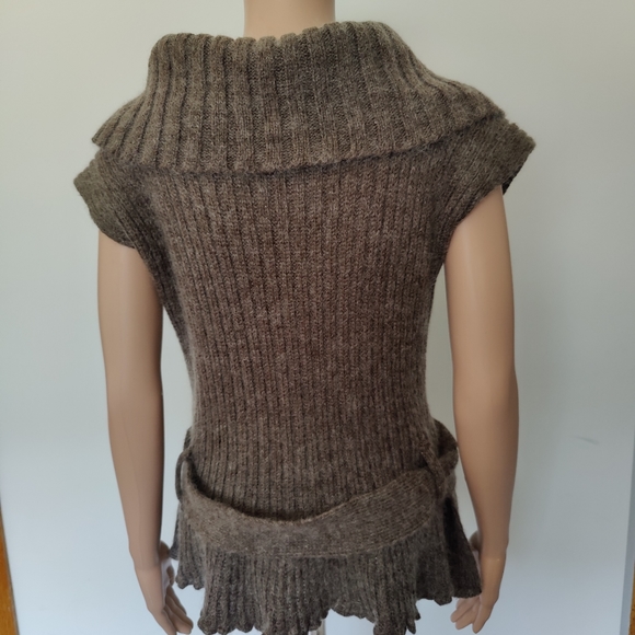 Nordstrom Sleeveless Brown Belted Sweater - Picture 3 of 4